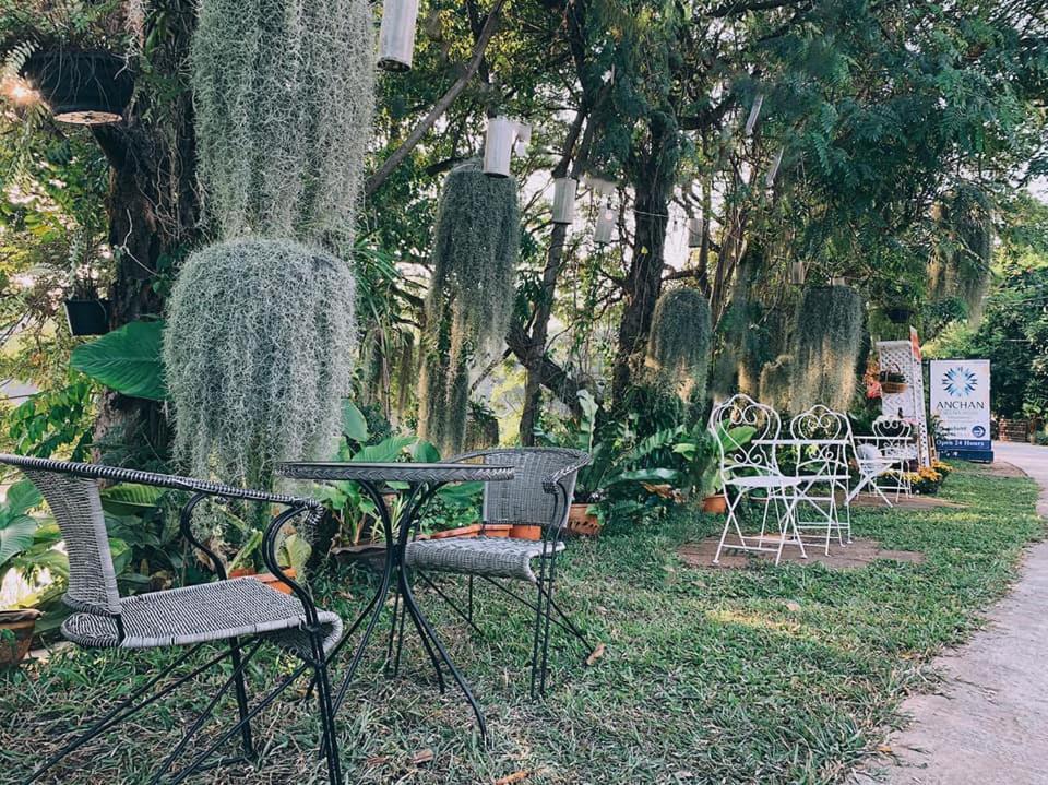 קון קאן Anchan Laguna Hotel โรงแรมอัญชันลากูน่า מראה חיצוני תמונה